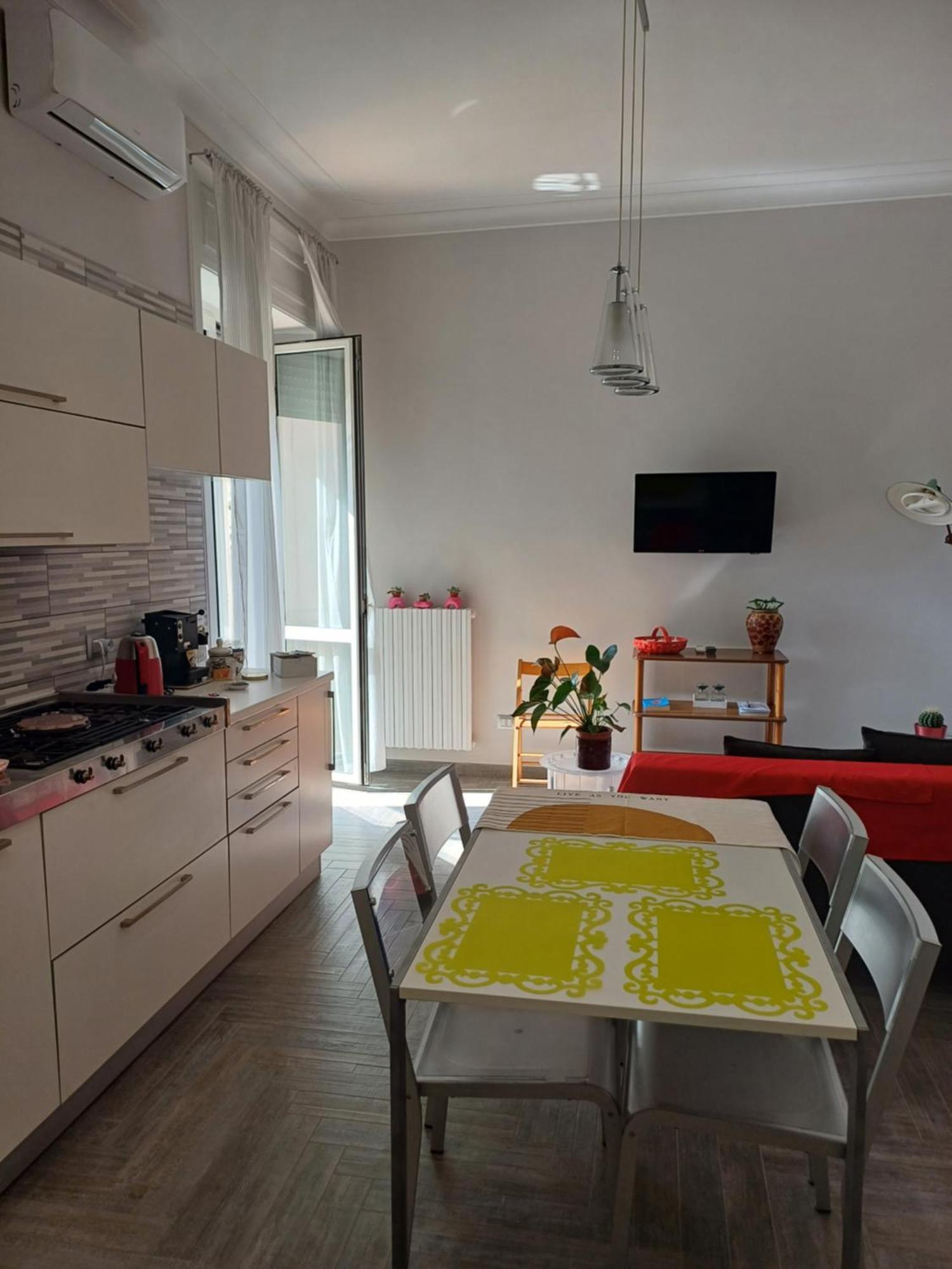 Costa Del Sole Bed & Breakfast ซาแลร์โน ภายนอก รูปภาพ